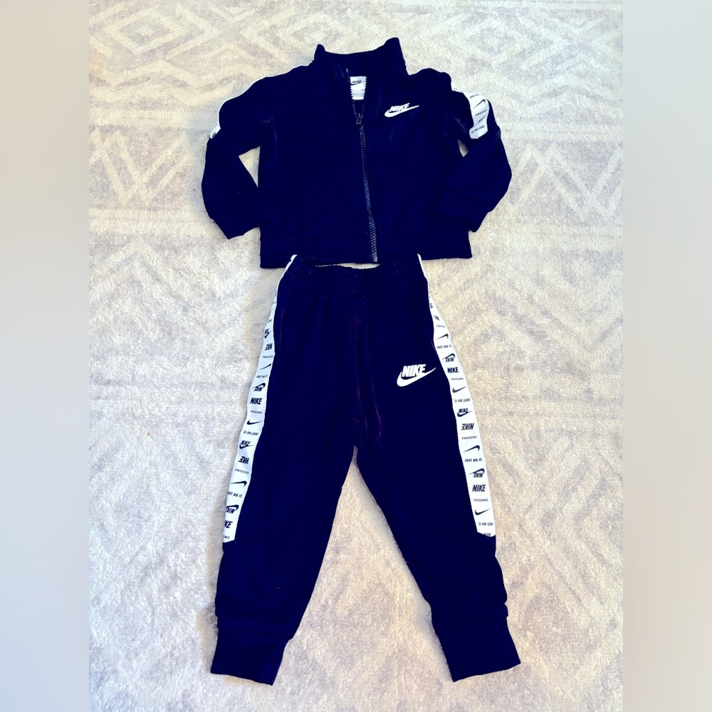 Boys 18m Nike Outfit
